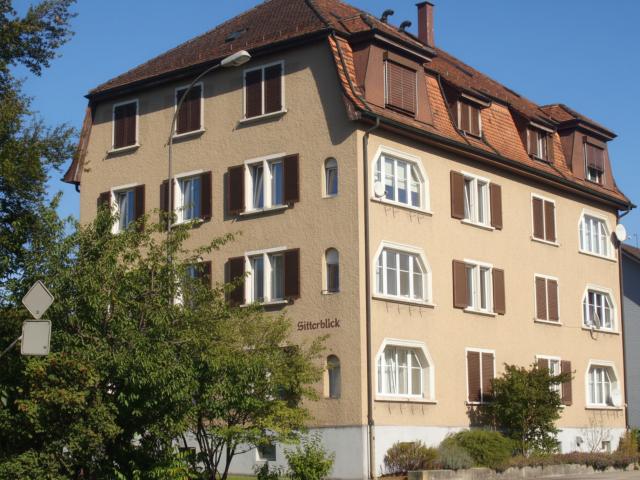 Geräumige 4 Zimmerwohnung zu vermieten