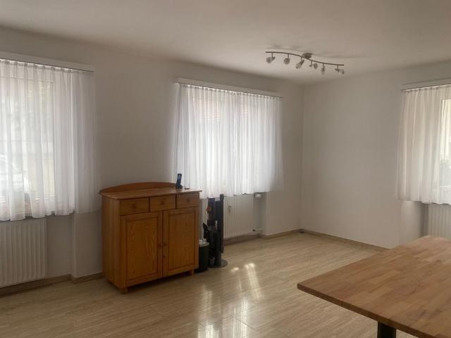 Geräumige 4 Zimmer Wohnung