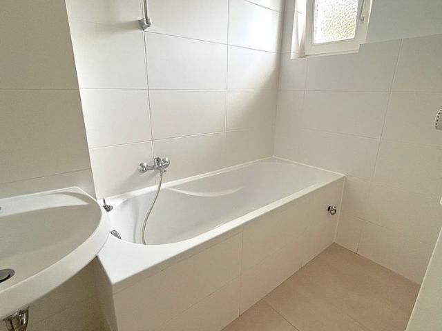 Geräumige 4 Zimmer Wohnung