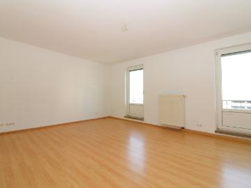 Geräumige 4 Zimmer Wohnung mit zwei Balkonen in Ludwigshafen Süd