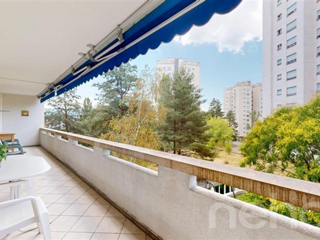 Geräumige 5,5 Zimmer Wohnung mit Balkon Lausanne Chailly