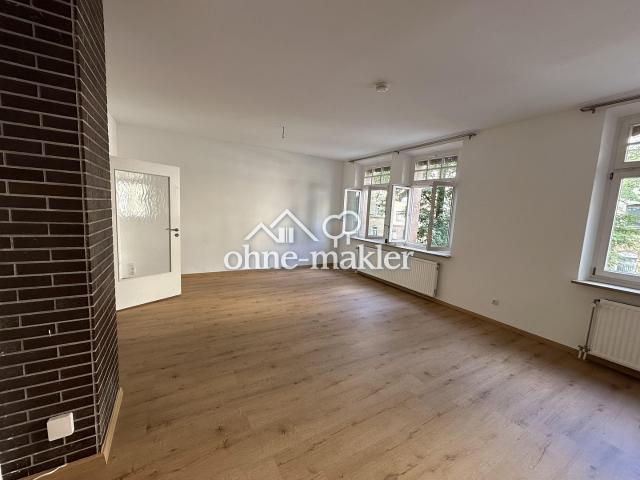 Geräumige 5 Zimmer Wohnung in Toplage einziehen und wohlfühlen