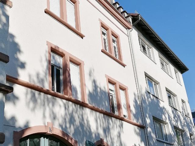 GERÄUMIGE ALTBAU MAISONETTE MIT 4 ZIMMERN * ZENTRAL / DAMM ASCHAFFENBURG