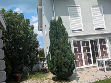 geräumige Doppelhaushälfte in Türkheim