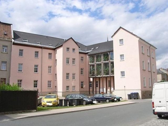 geräumige helle 2 Raum Wohnung zu verkaufen