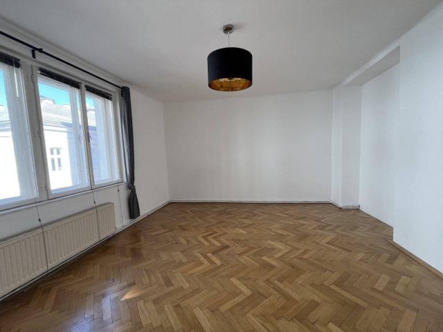 Geräumige, helle 4 Zimmer Wohnung in 1120 Wien – bestens WG geeignet!