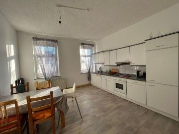 Geräumige, helle 4 Zimmer Wohnung mit EBK in Ostritz