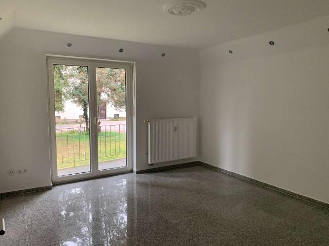 geräumige, lichtdurchflutete 2 Zimmer Wohnung inkl. Küche & Balkon Bestlage Neusäß!