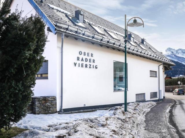Geräumige möblierte Wohnung im Erdgeschoss Top 03