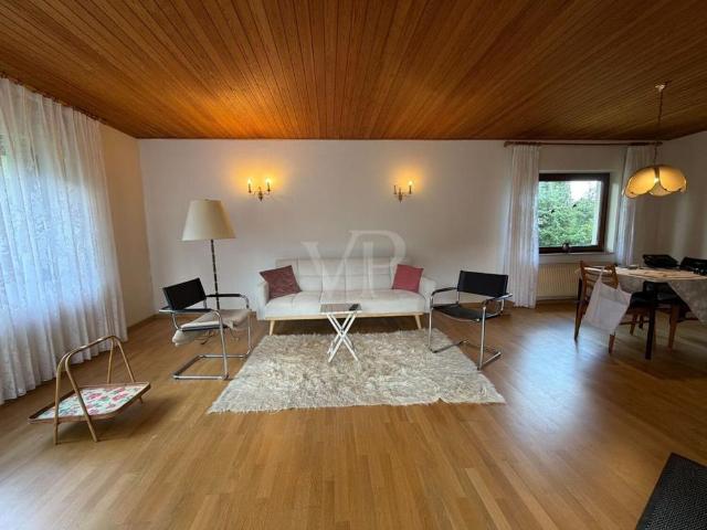 Geräumige Wohnung im Bungalow mit Gartennutzung