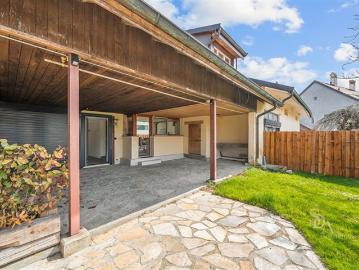 Geräumige Wohnung mit großen Terrassen