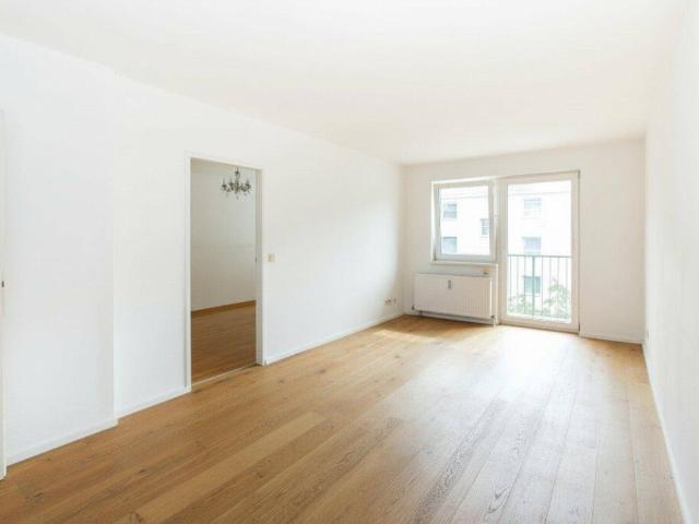 Geräumige Wohnung mit Loggia, südlicher Ausrichtung – Nähe Vet Med, U6 Floridsdorf