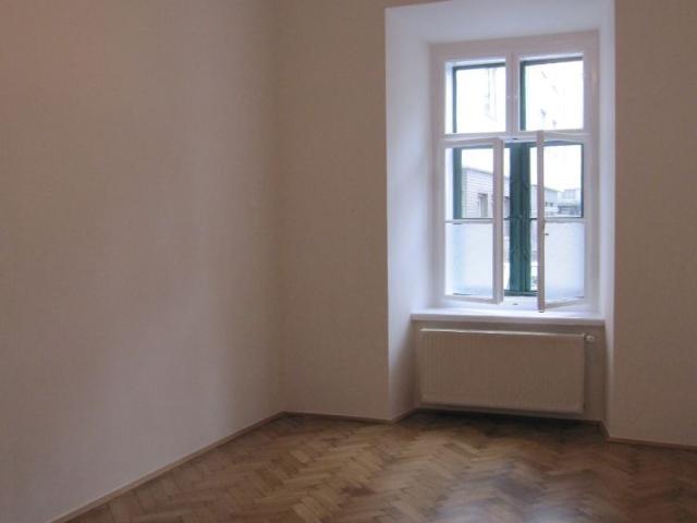 Geräumige WG Wohnung in der Friedrichgasse Provisionsfrei!