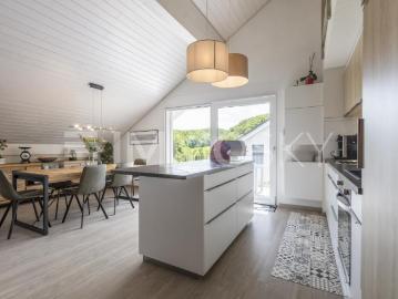 Geräumige und moderne 4.5 Zimmerwohnung 10 Min. von La Sarraz entfernt