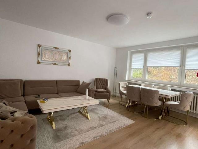 Geräumige und gepflegte 3 Zimmerwohnung