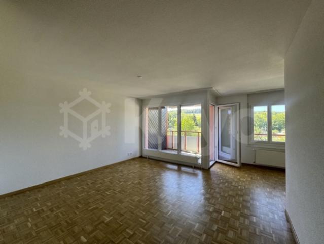Geräumige und helle Wohnung mit 3,5 Zimmern
