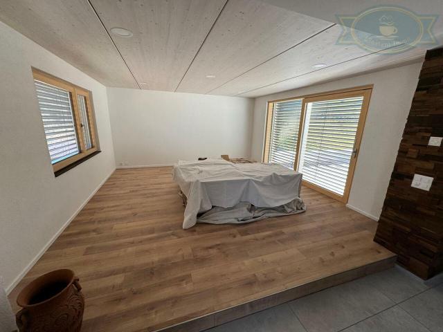 Helles und geräumiges Apartment zu vermieten in Courchavon