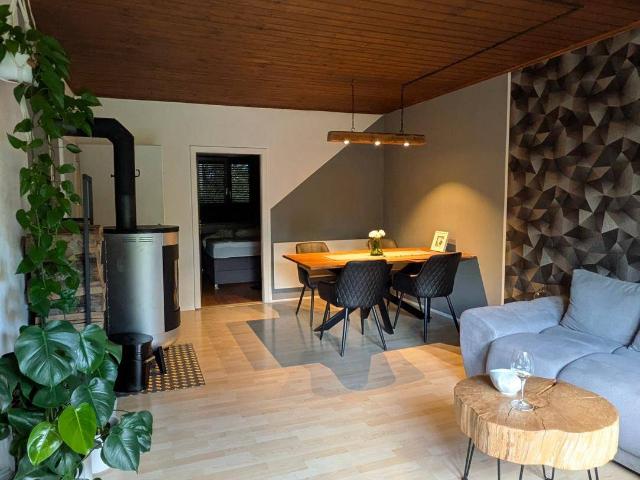 Geräumige und helle 3 Zimmer Wohnung