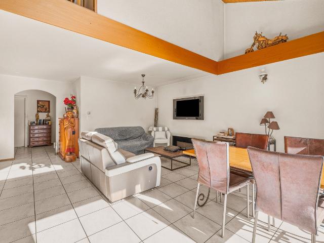 Geräumiges Duplex im Herzen des Dorfes