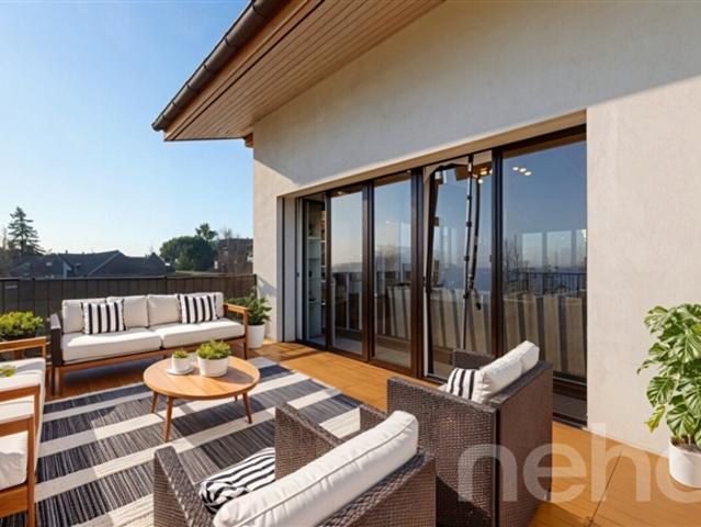 Geräumiges Duplex mit Zwischengeschoss und zwei Terrassen