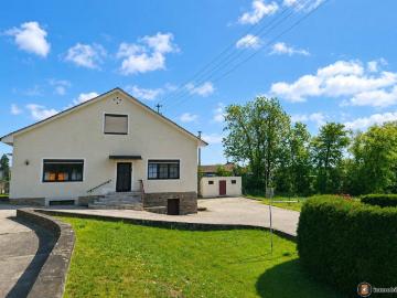 Geräumiges Einfamilienhaus im Ortsgebiet