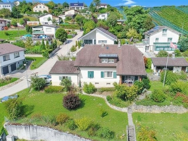 Geräumiges Familienhaus, Grundstück 1147 m2