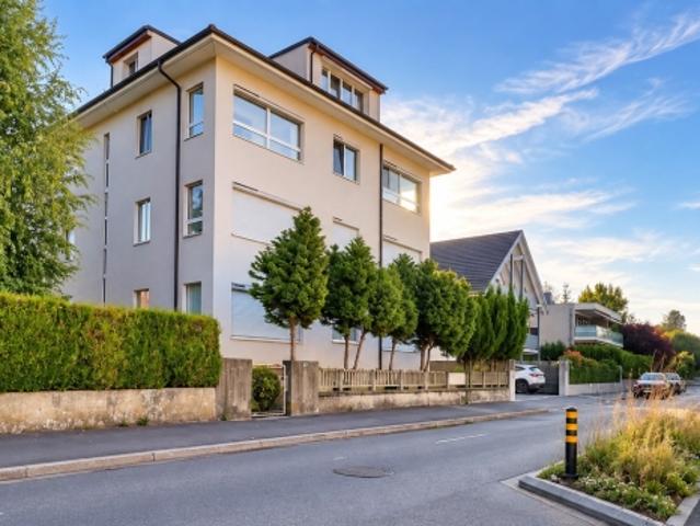 Geräumiges Penthouse Studio mit offenem Blick
