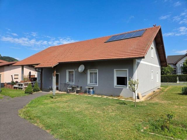 Geräumiges Wohnhaus mit Potenzial in sehr guter und ruhiger Wohnlage