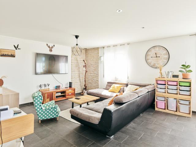 Geräumiges 4,5 Zimmer Haus in einer Sackgasse