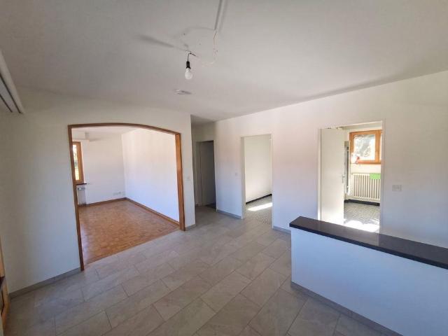 Frisch modernisiertes 5.5 Zimmer Einfamilienhaus mit Weitblick und.