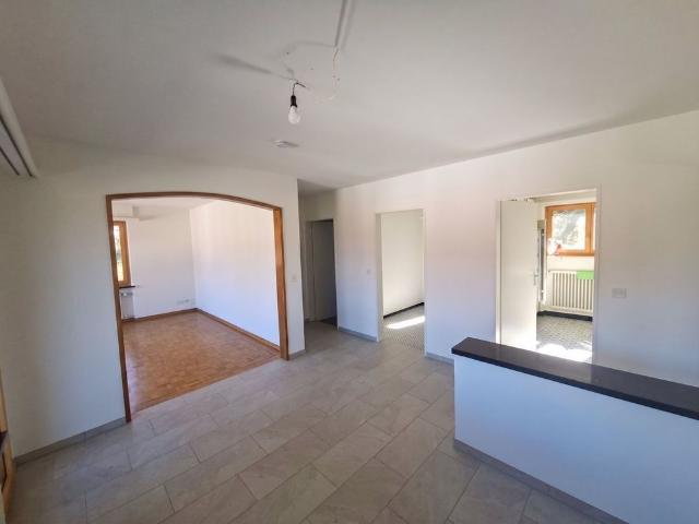 Geräumiges 5.5 Zimmer Einfamilienhaus mit Aussicht in Seewen