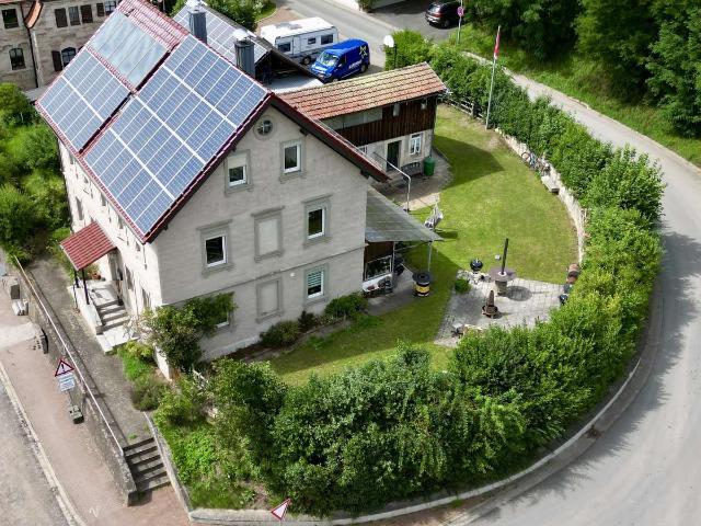 Geräumiges 8 Zimmer Haus in Ebrach mit 235 m² Wohnfläche