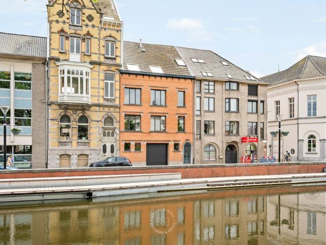 Gerenoveerd twee slaapkamer appartement met zicht op de Durme | Huysewinkel