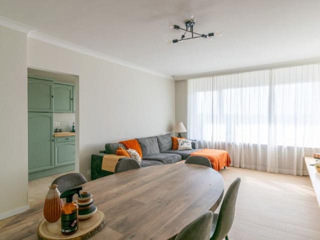 Gerenoveerd appartement met 2 slaapkamers
