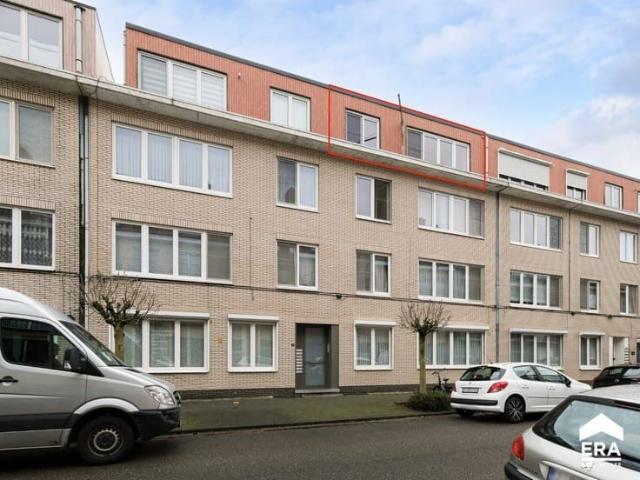 Gerenoveerd appartement met 2 slaapkamers in Hasselt