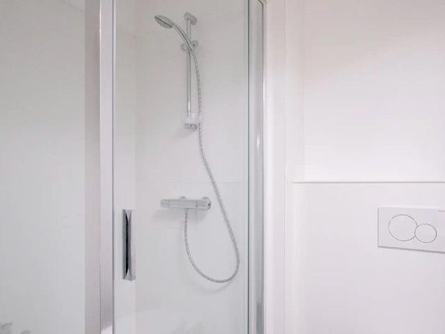 Gerenoveerd appartement met garagebox