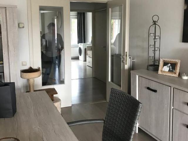 gerenoveerd appartement met zuid terras en afgesloten garage