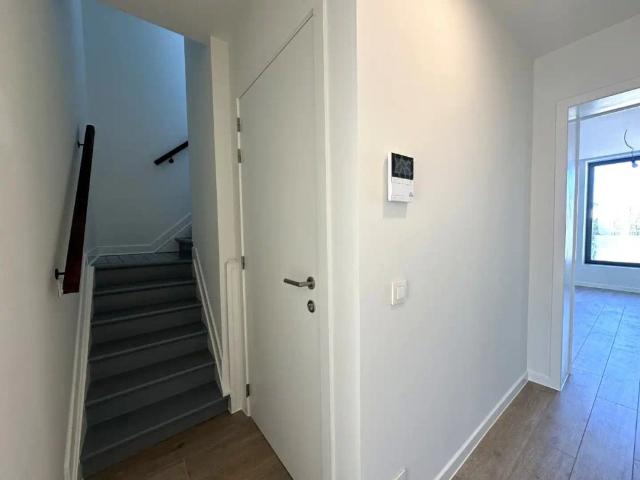 Gerenoveerd duplex appartement nabij de Smedenpoort