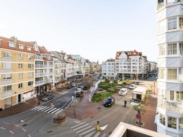 Gerenoveerd en gemeubeld appartement op toplocatie Open zi
