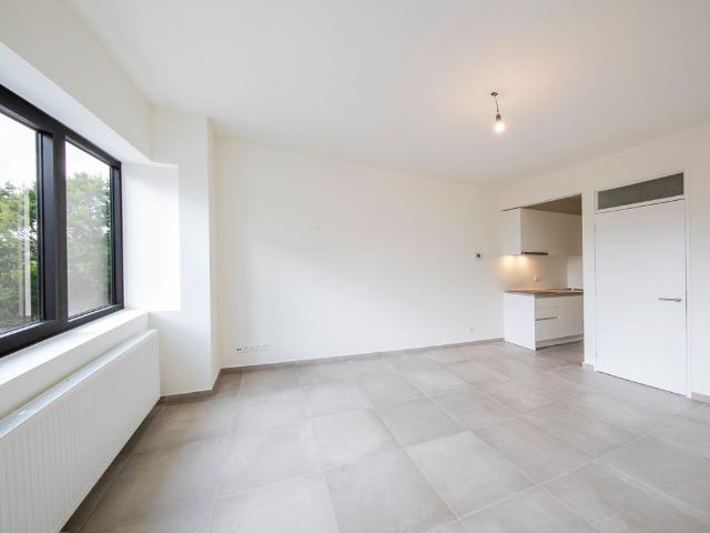 Gerenoveerd en instapklaar appartement te Sint Niklaas