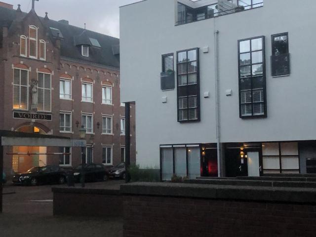 gerenoveerd, gestoffeerd appart centrum Amersfoort