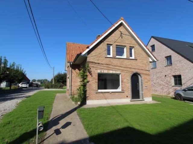 Gerenoveerde alleenstaande woning in Torhout