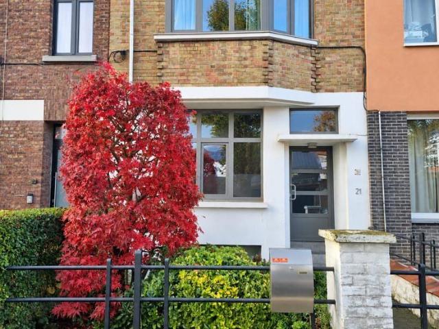 Gerenoveerde art decowoning met zonnig terras 3 slaapkamers