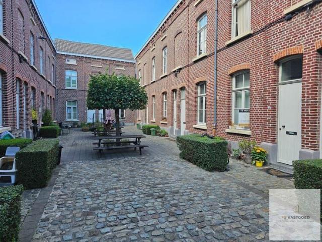 Gerenoveerde beluikwoning met 2 slaapkamers nabij Dok Noord