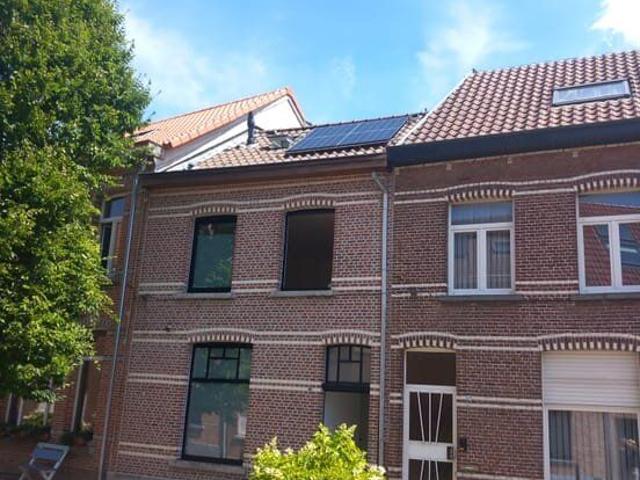Gerenoveerde gezellige ruime EGW 150m² terras 30m² tuinhuis