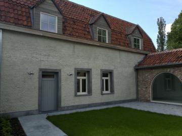 Gerenoveerde dorpswoning te huur