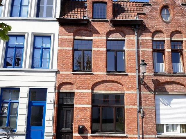 Gerenoveerde karaktervolle woning in centrum Brugge