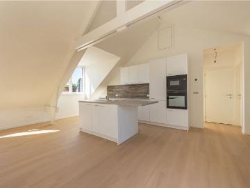 Gerenoveerde loft in hartje Ekeren!