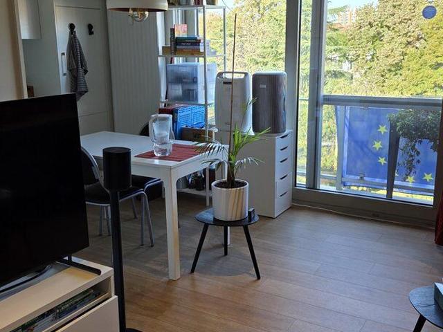 Gerenoveerde moderne studio 40m2 vlakbij station Leuven