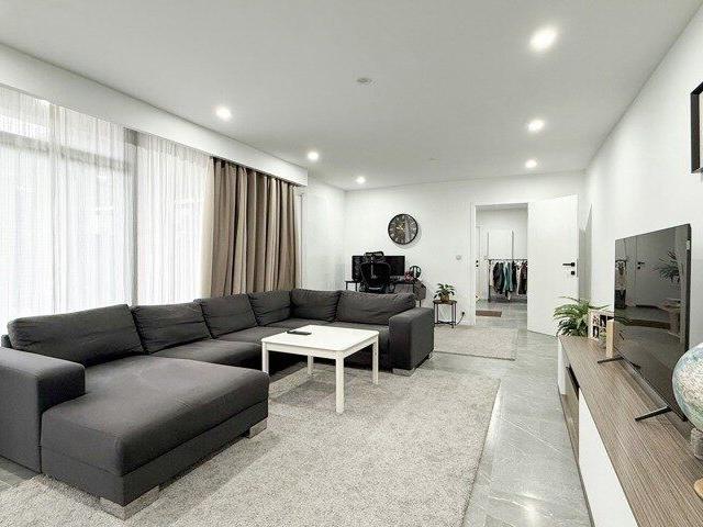 Gerenoveerde woning met 3 slaapkamers en ruime tuin!